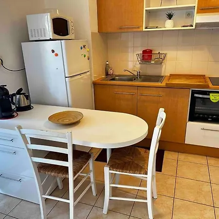 Apartmán Sympa F2 Avec Parking Et Piscine